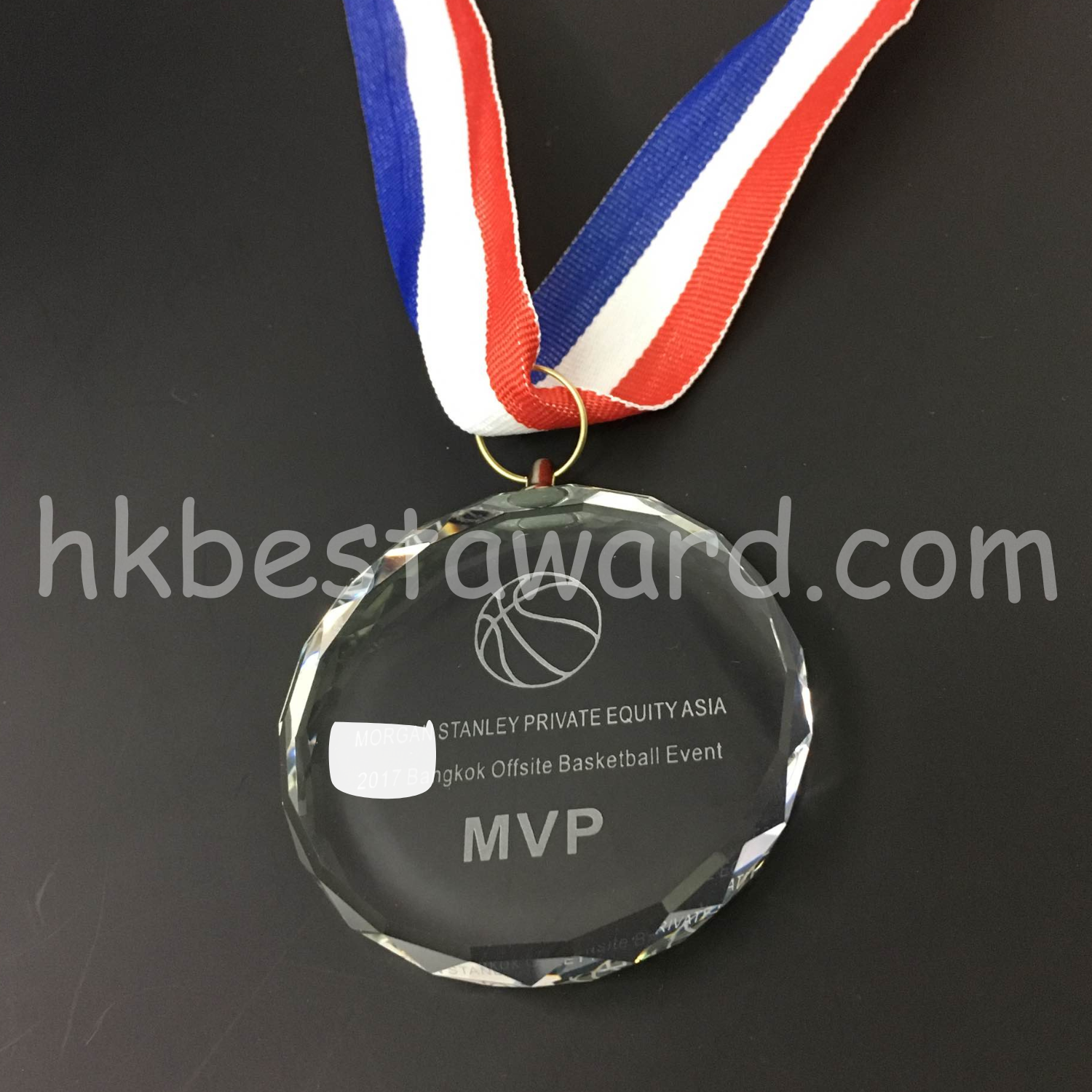 完賽獎牌 – 水晶獎牌