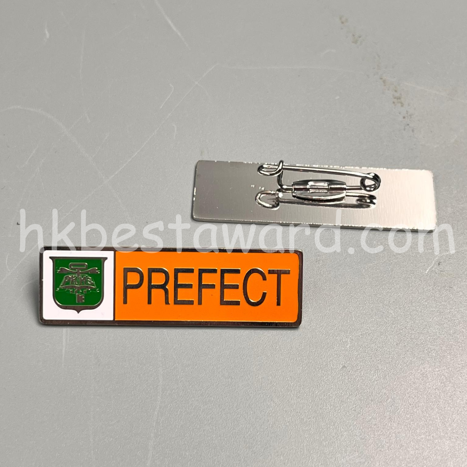 校園襟章：身份與榮光