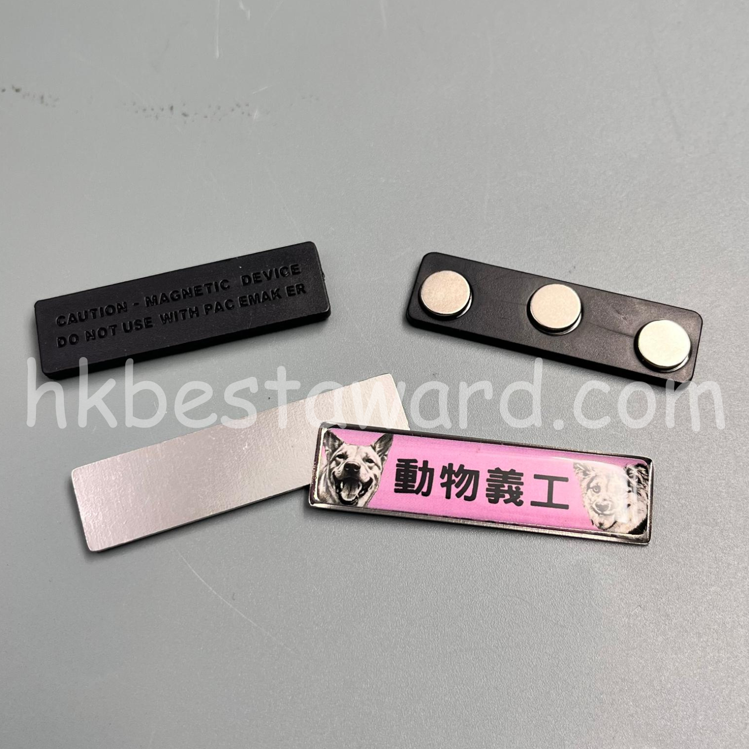 襟章背後的故事